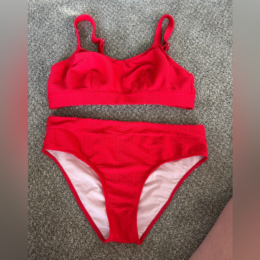 Cupshe Bold Red Bikini Set